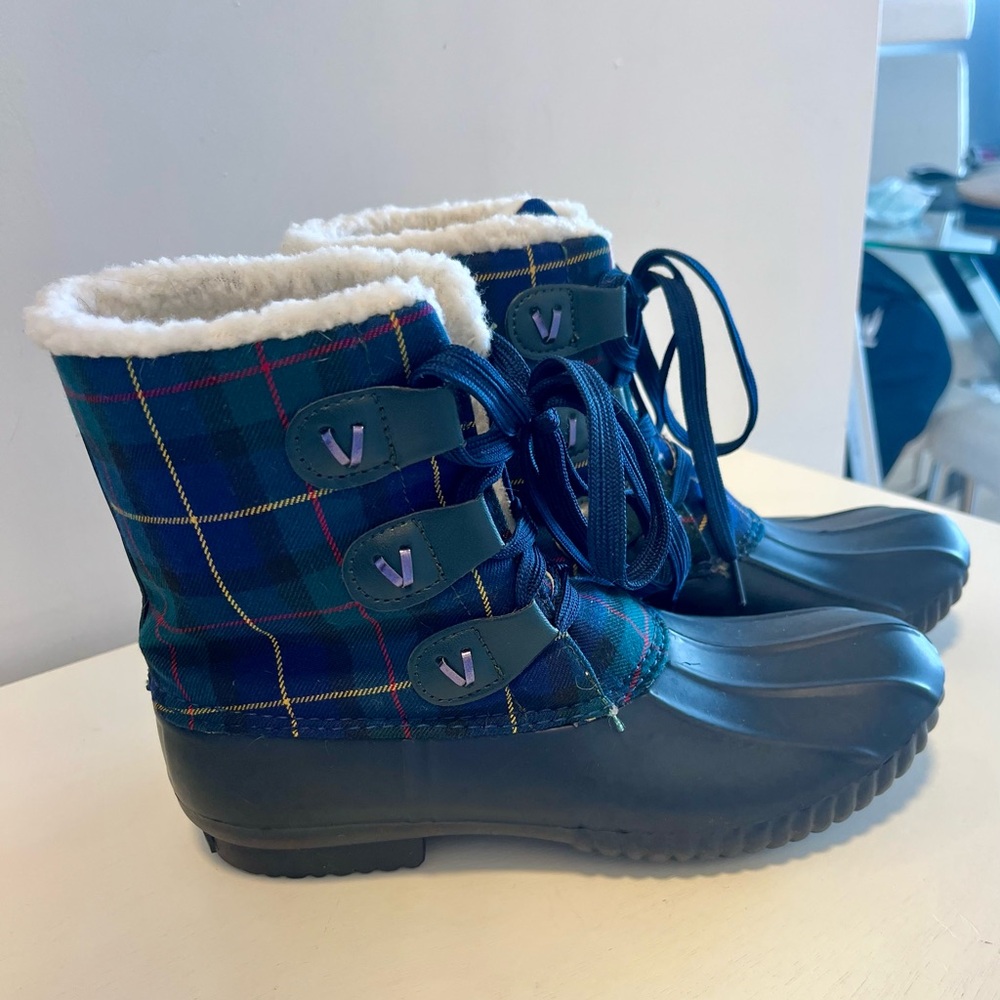 LIKE NEW! JACK ROGERS Hayley Duck Boots with Fleece Lining, Women’s Sz 7, navy
